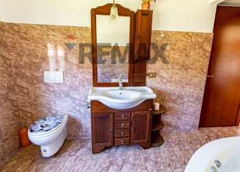 Bagno - Two-room apartment Via Molino della Resiga
 
6, Brenta - photo 13