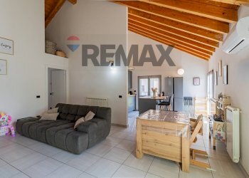 Soggiorno - Trilocale Via Provicniale
 
66/C, Mesenzana - foto 3