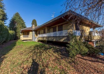 Casa all\'aperto - Semi-detached house VIA CAVOUR
 
65, Buguggiate - photo 2