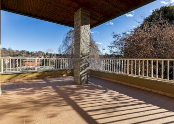 Terrazza - Semi-detached house VIA CAVOUR
 
65, Buguggiate - photo 31