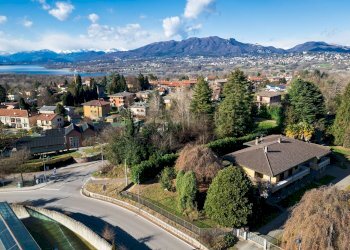 Vista delle montagne - Semi-detached house VIA CAVOUR
 
65, Buguggiate - photo 34