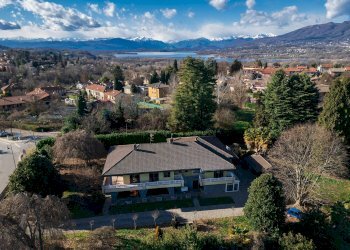 Casa all\'aperto - Semi-detached house VIA CAVOUR
 
65, Buguggiate - photo 35