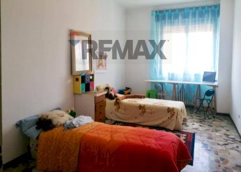 Camera / camera da letto - Appartamento via IV novembre
 
533, Cavaria con Premezzo - foto 8