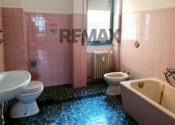 Bagno - Appartamento via IV novembre
 
533, Cavaria con Premezzo - foto 12