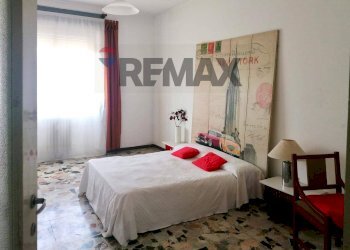 Camera / camera da letto - Appartamento via IV novembre
 
533, Cavaria con Premezzo - foto 15