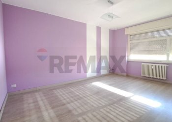 Stanza vuota - Office Via Montebello
 
5, Varese - photo 4