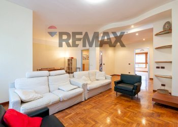 Soggiorno - Appartamento Piazza Eschilo, Roma - foto 3