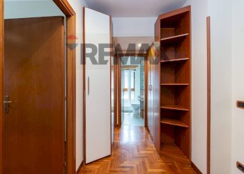 Hall / corridoio - Appartamento Piazza Eschilo, Roma - foto 17