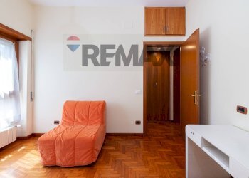 Soggiorno - Appartamento Piazza Eschilo, Roma - foto 21