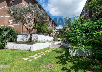 Edificio all\'aperto - Appartamento Piazza Eschilo, Roma - foto 36