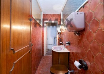 Bagno - Villa Via Ernesto Basile
 
56, Roma - foto 7