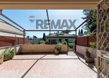 Terrazza - Villa Via Ernesto Basile
 
56, Roma - foto 11