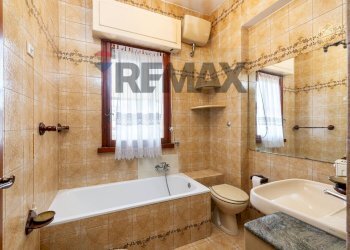 Bagno - Villa Via Ernesto Basile
 
56, Roma - foto 23