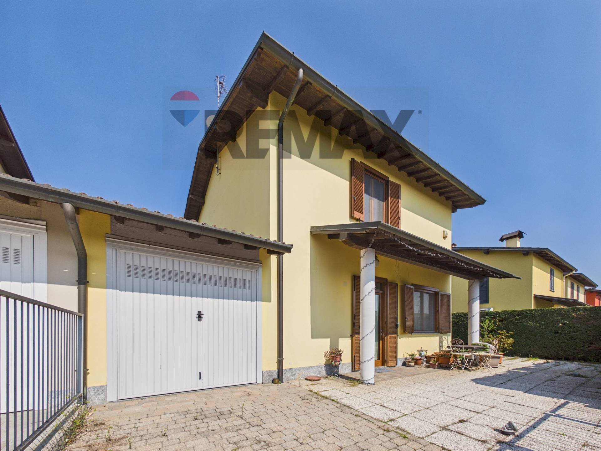 Casa all\'aperto - Casa semi indipendente via Pietro Nenni
 
38, Vellezzo Bellini - foto 1