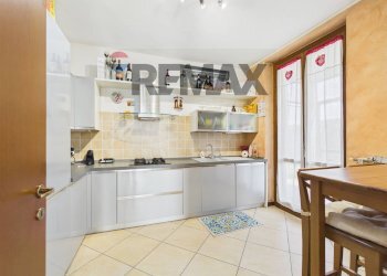 Cucina - Casa semi indipendente via Pietro Nenni
 
38, Vellezzo Bellini - foto 7