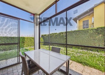 Terrazza - Casa semi indipendente via Pietro Nenni
 
38, Vellezzo Bellini - foto 10