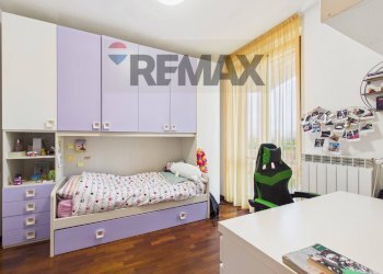 Camera / camera da letto - Casa semi indipendente via Pietro Nenni
 
38, Vellezzo Bellini - foto 17