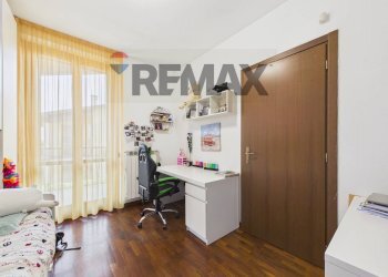 Camera / camera da letto - Casa semi indipendente via Pietro Nenni
 
38, Vellezzo Bellini - foto 18