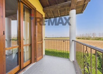 Balcone - Casa semi indipendente via Pietro Nenni
 
38, Vellezzo Bellini - foto 20