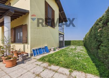 Casa all\'aperto - Casa semi indipendente via Pietro Nenni
 
38, Vellezzo Bellini - foto 25