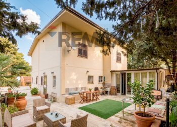 Villa - Casa semi indipendente via Chiesazza Sperone 9
 
snc, Altavilla Milicia - foto 1