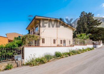 Facciata - Casa semi indipendente via Chiesazza Sperone 9
 
snc, Altavilla Milicia - foto 19