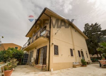 Facciata - Casa semi indipendente via Chiesazza Sperone 9
 
snc, Altavilla Milicia - foto 22