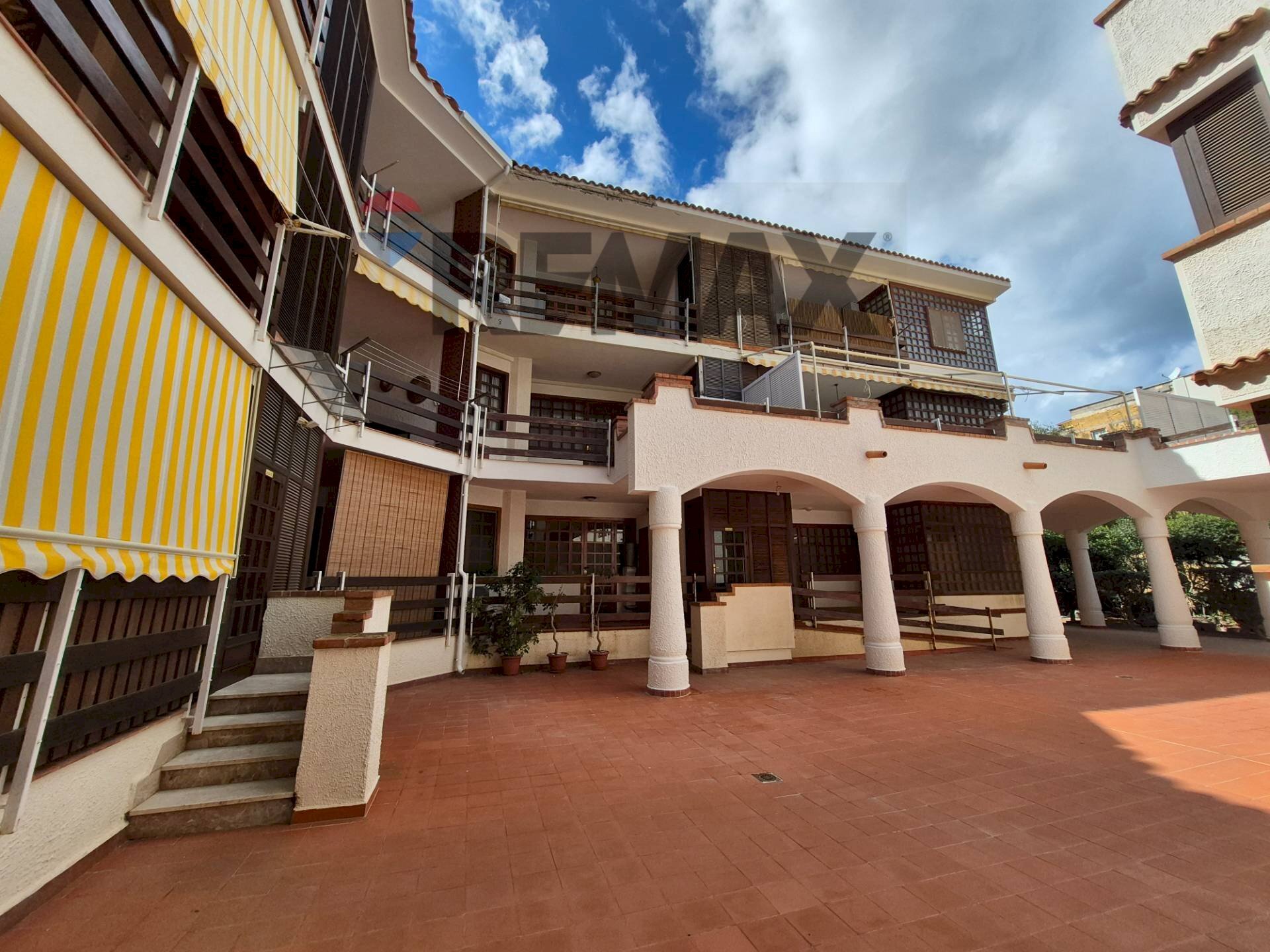 Edificio all\'aperto - Residence via Francesco tempra
 
21, Bagheria - foto 1