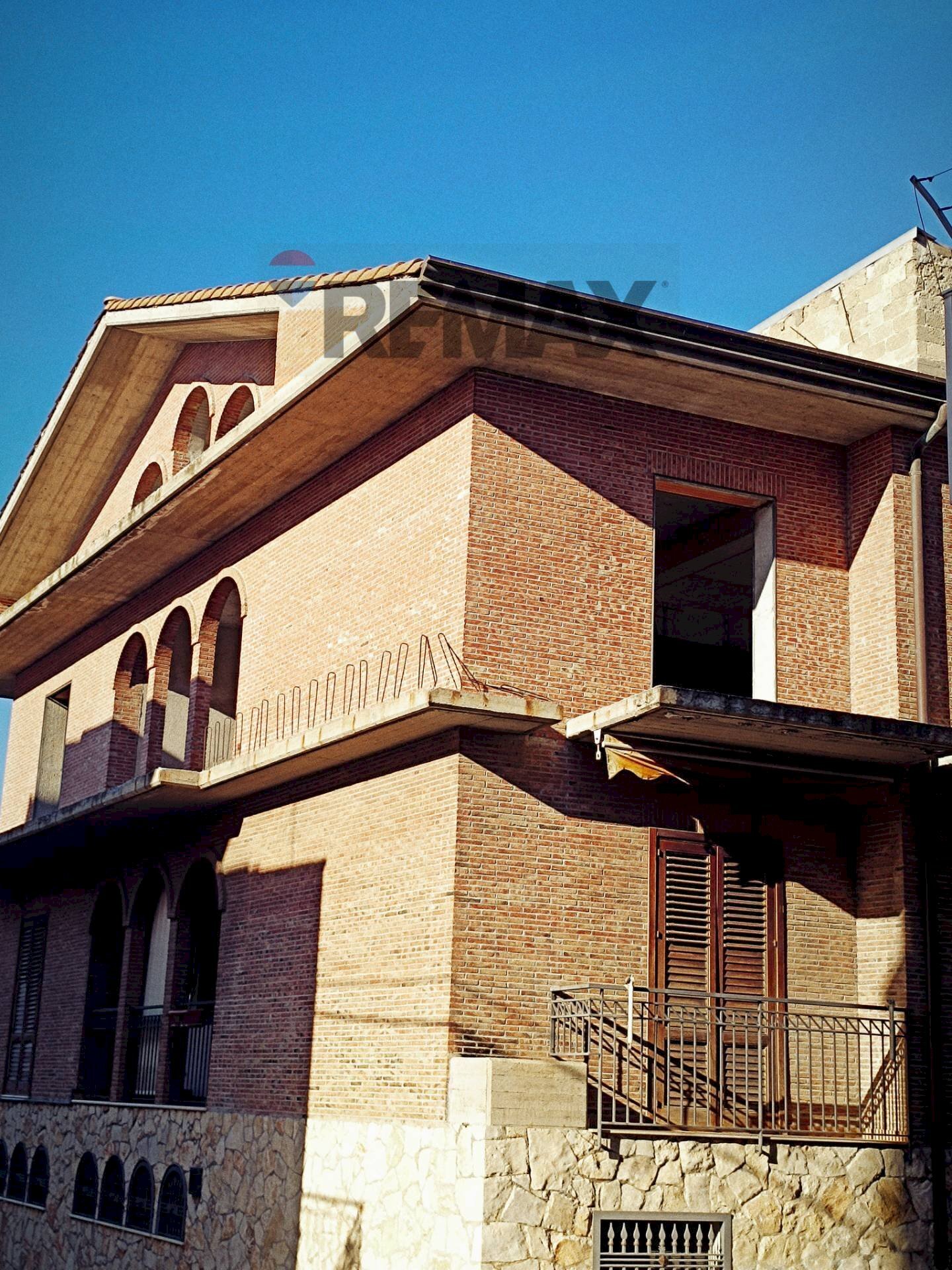 Edificio all\'aperto - Apartment VIA SAN GIUSEPPE
 
39, Ramacca - photo 1