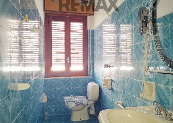 Bagno - Semi-detached house VIA TRIESTE
 
61/63, Ramacca - photo 13