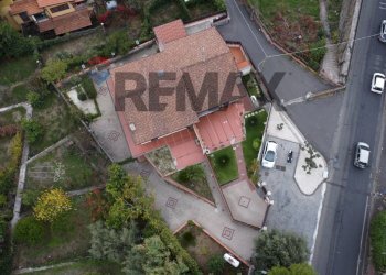 Posizione della mappa - Villa a Schiera Via Etnea
 
97, Pedara - foto 1