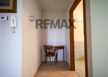 Hall / corridoio - Villa a Schiera Via Etnea
 
97, Pedara - foto 13