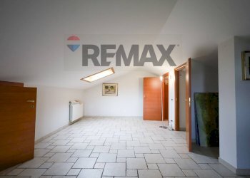 Stanza vuota - Villa a Schiera Via Etnea
 
97, Pedara - foto 14