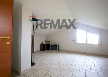 Stanza vuota - Villa a Schiera Via Etnea
 
97, Pedara - foto 16