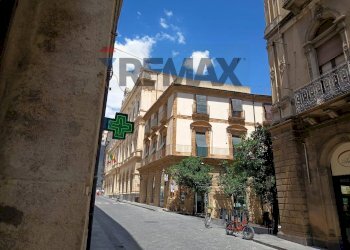 Edificio all\'aperto - Appartamento Discesa Collegio
 
7, Caltagirone - foto 7