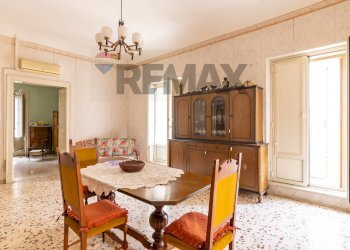 Sala da pranzo - Quadrilocale Discesa Collegio
 
7, Caltagirone - foto 21