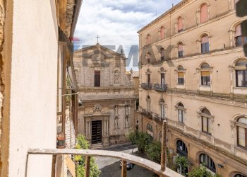 Edificio all\'aperto - Quadrilocale Discesa Collegio
 
7, Caltagirone - foto 24