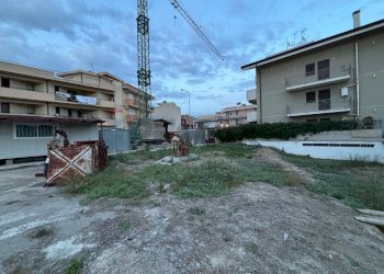 Edificio all\'aperto - Building land via Padre Agostino Amore
 
sn, Lentini - photo 4