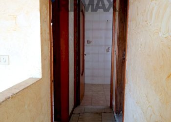 Hall / corridoio - Quadrilocale Via Tito Speri
 
34, Catania - foto 26