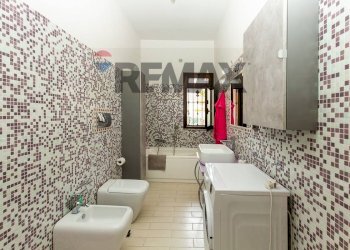 Bagno - Quadrilocale via paolo orsi
 
2, Gravina di Catania - foto 16