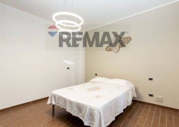 Camera / camera da letto - Quadrilocale via paolo orsi
 
2, Gravina di Catania - foto 21