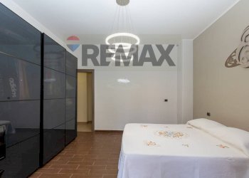 Camera / camera da letto - Quadrilocale via paolo orsi
 
2, Gravina di Catania - foto 31