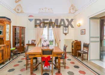 Sala da pranzo - Casa indipendente Via Bonifacio
 
44, Piazza Armerina - foto 1