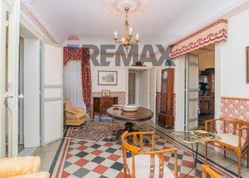 Soggiorno - Casa indipendente Via Bonifacio
 
44, Piazza Armerina - foto 10