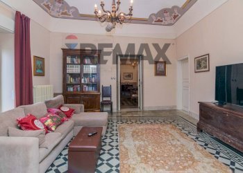 Soggiorno - Casa indipendente Via Bonifacio
 
44, Piazza Armerina - foto 11