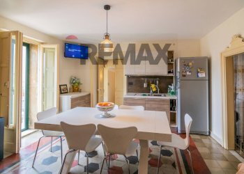 Sala da pranzo - Casa indipendente Via Bonifacio
 
44, Piazza Armerina - foto 22