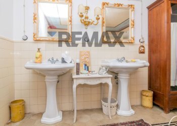 Bagno - Casa indipendente Via Bonifacio
 
44, Piazza Armerina - foto 25