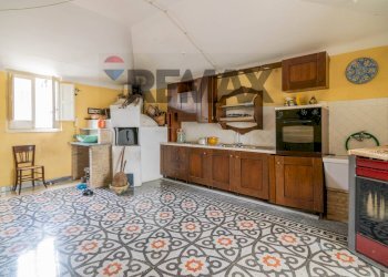 Cucina - Casa indipendente Via Bonifacio
 
44, Piazza Armerina - foto 42