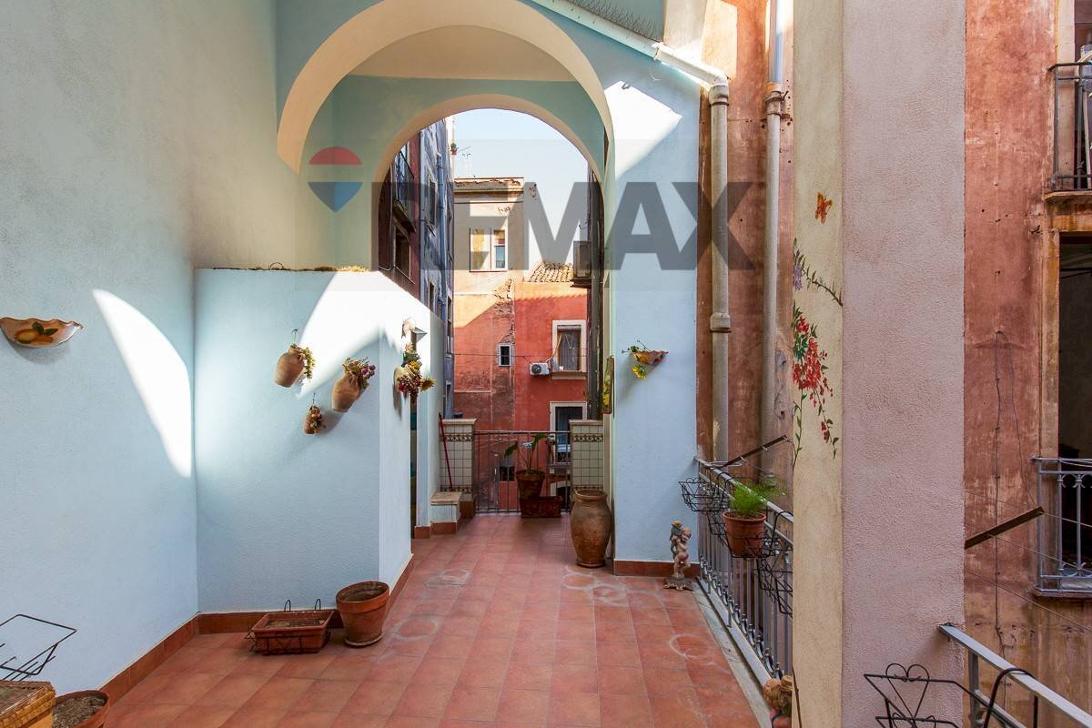 Terrazza - Appartamento via Calì
 
14, Catania - foto 1