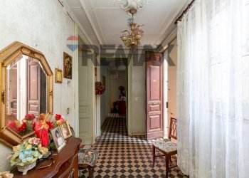 Hall / corridoio - Appartamento via Calì
 
14, Catania - foto 5